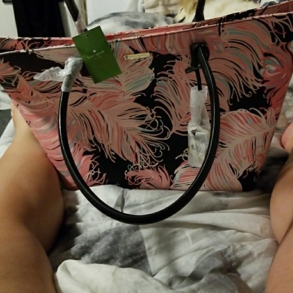 kate spade Handbags - NWT kate spade bag